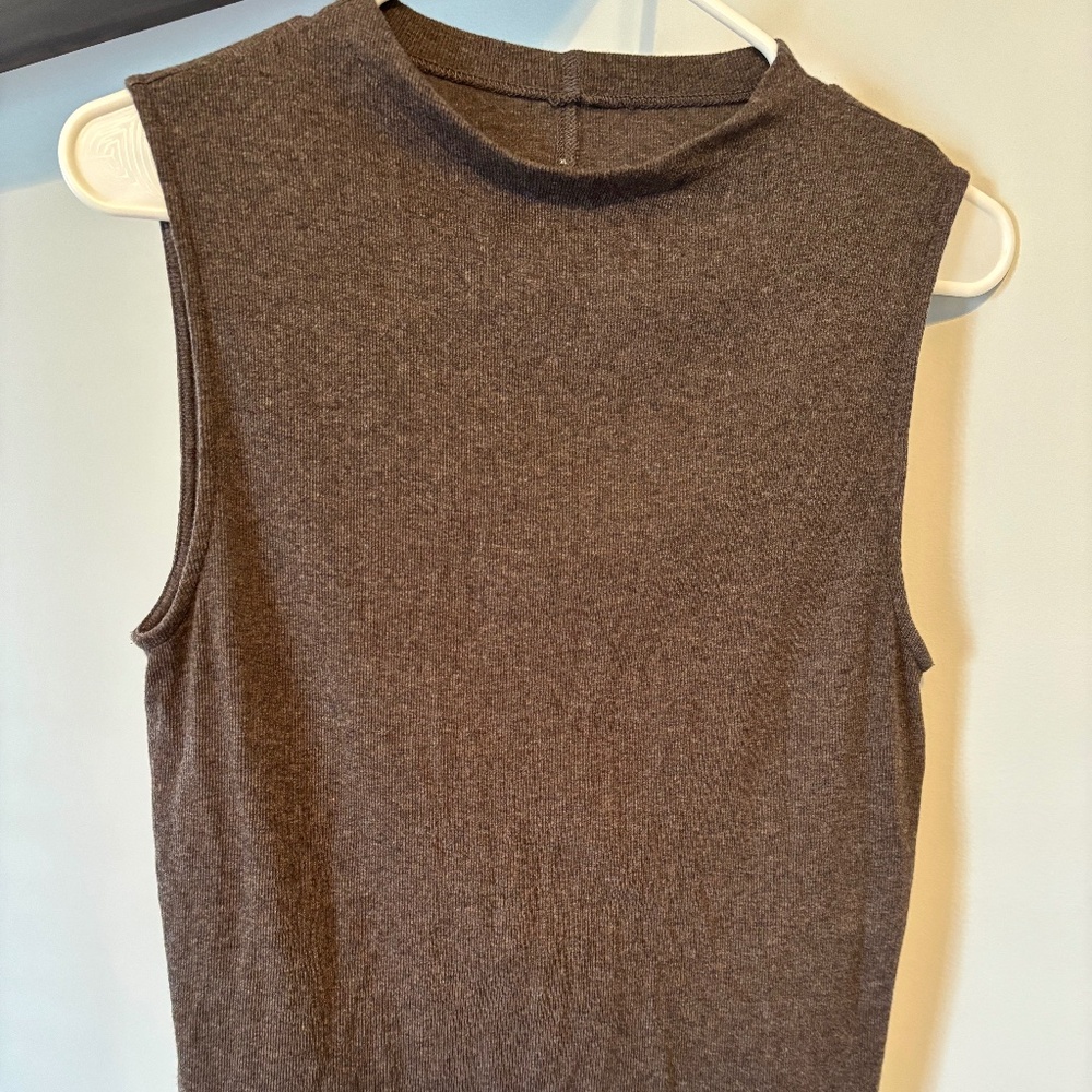 Everlane Rib Funnel Neck Tank